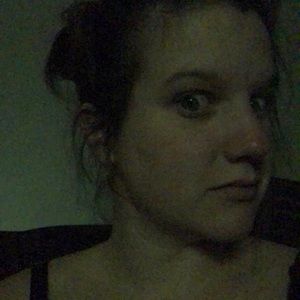 Meet your Posher, Christen